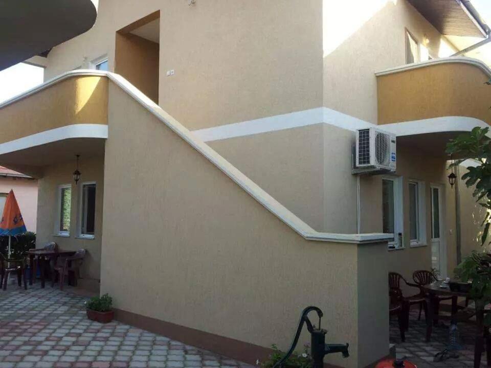 Apartments Emerald Ulcinj Exteriér fotografie
