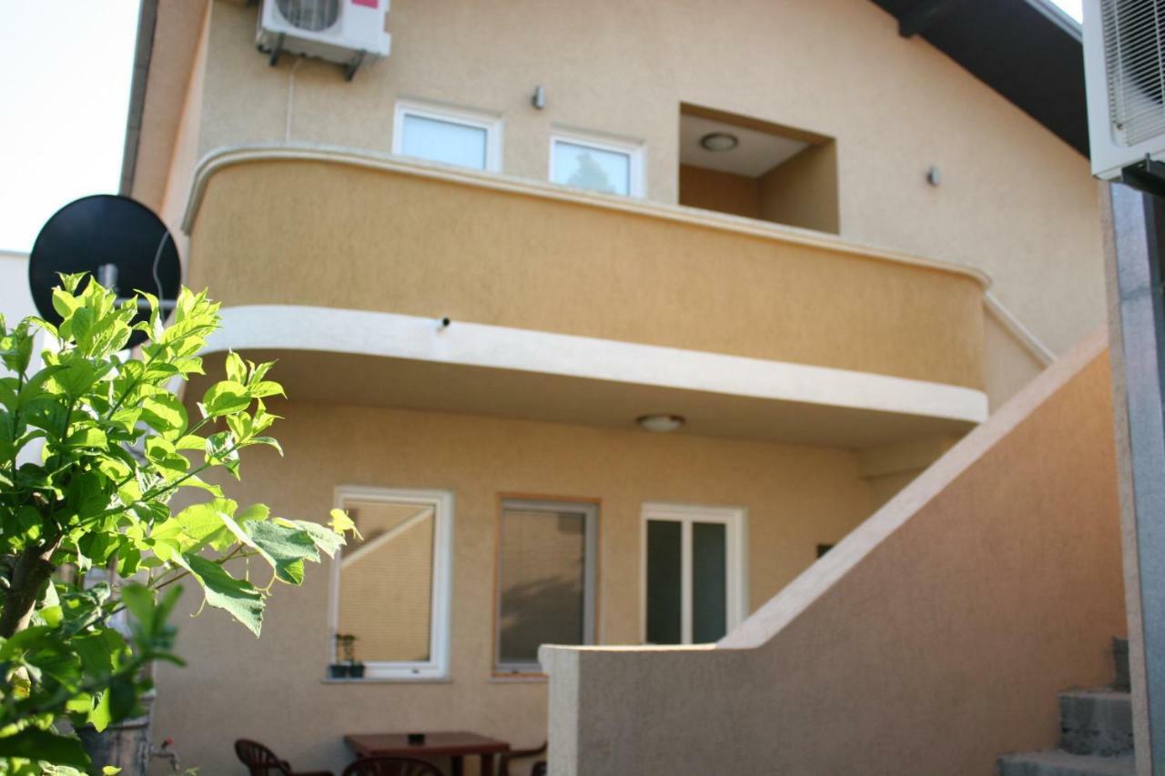 Apartments Emerald Ulcinj Exteriér fotografie